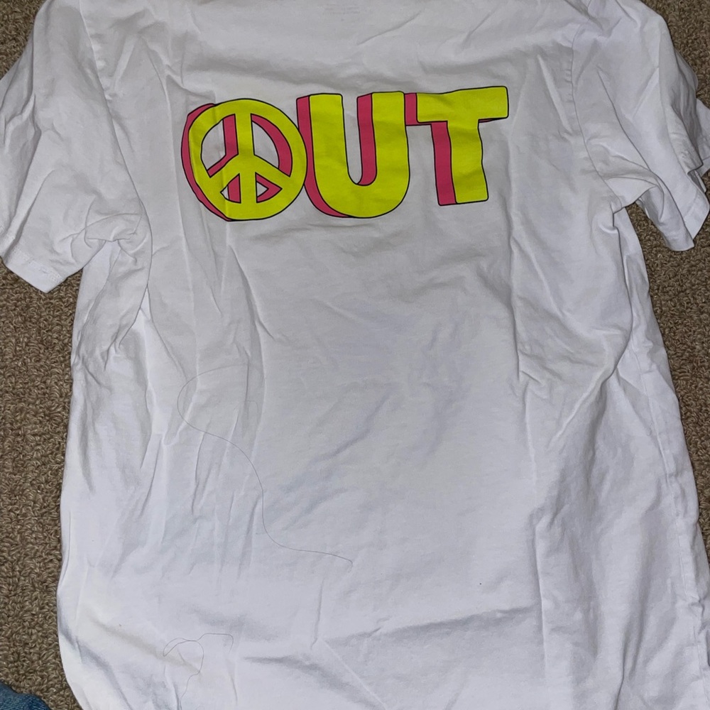 Levi’s t-shirt